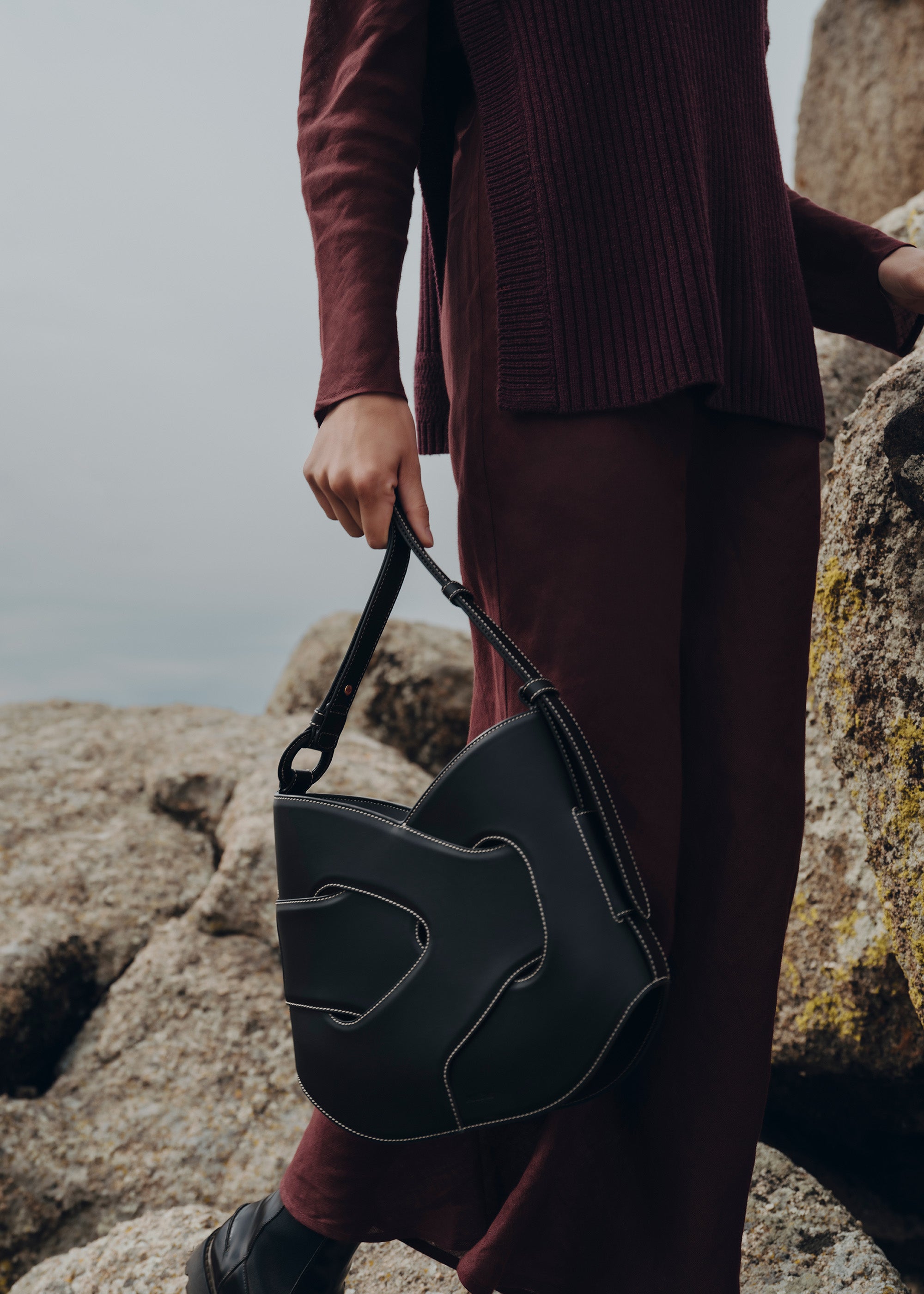 Polene Nodde Hobo Bag - Black