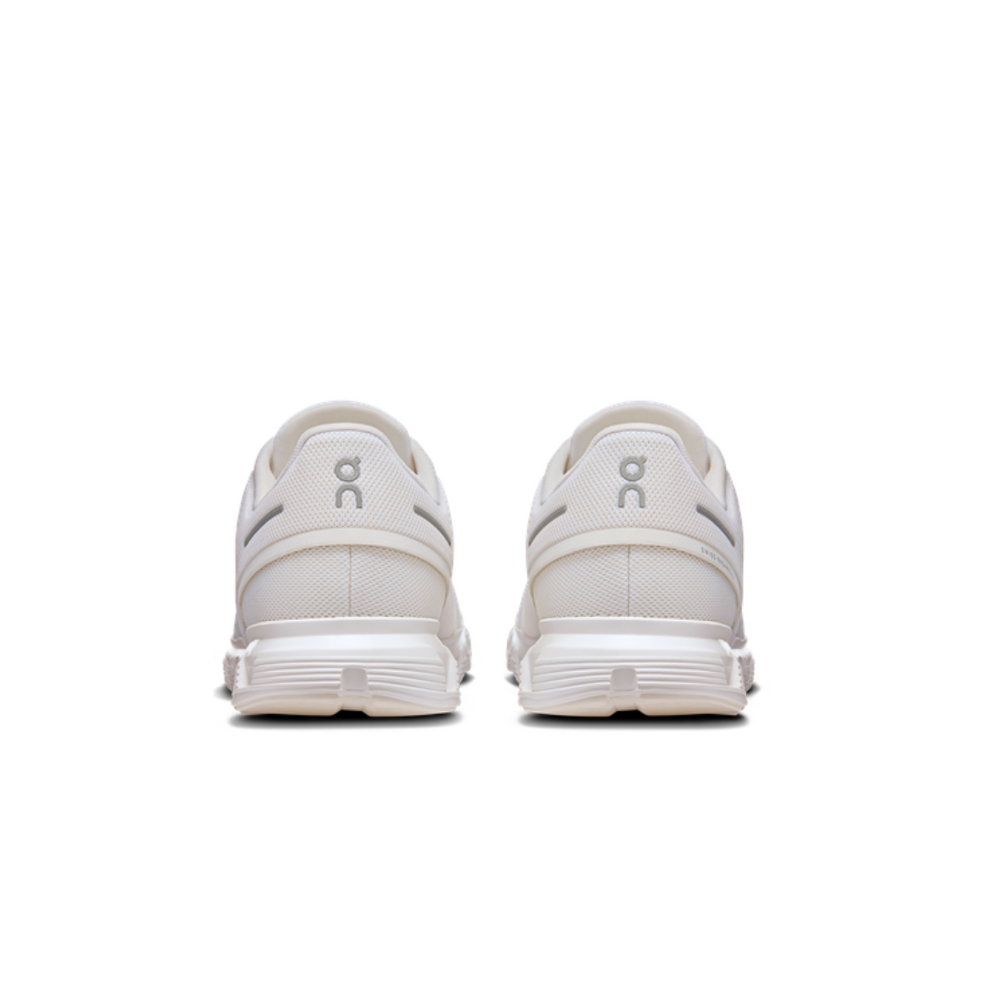 ON Running Cloud 6 Wide White