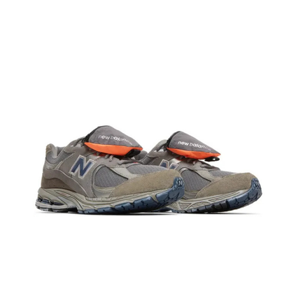 New Balance 2002R Pouch - Castle Grey