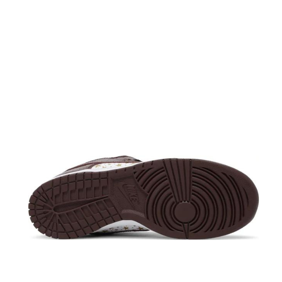 Supreme x Dunk Low OG SB QS 'Barkroot Brown'