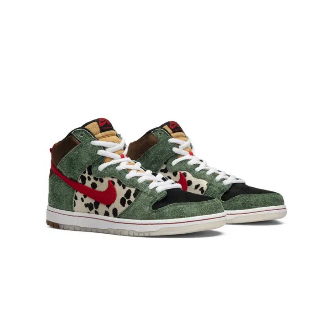 Nike SB Dunk High Dog Walker