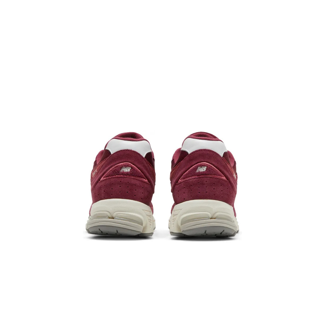 New Balance 2002R Suede Pack - Garnet Deep Earth Red