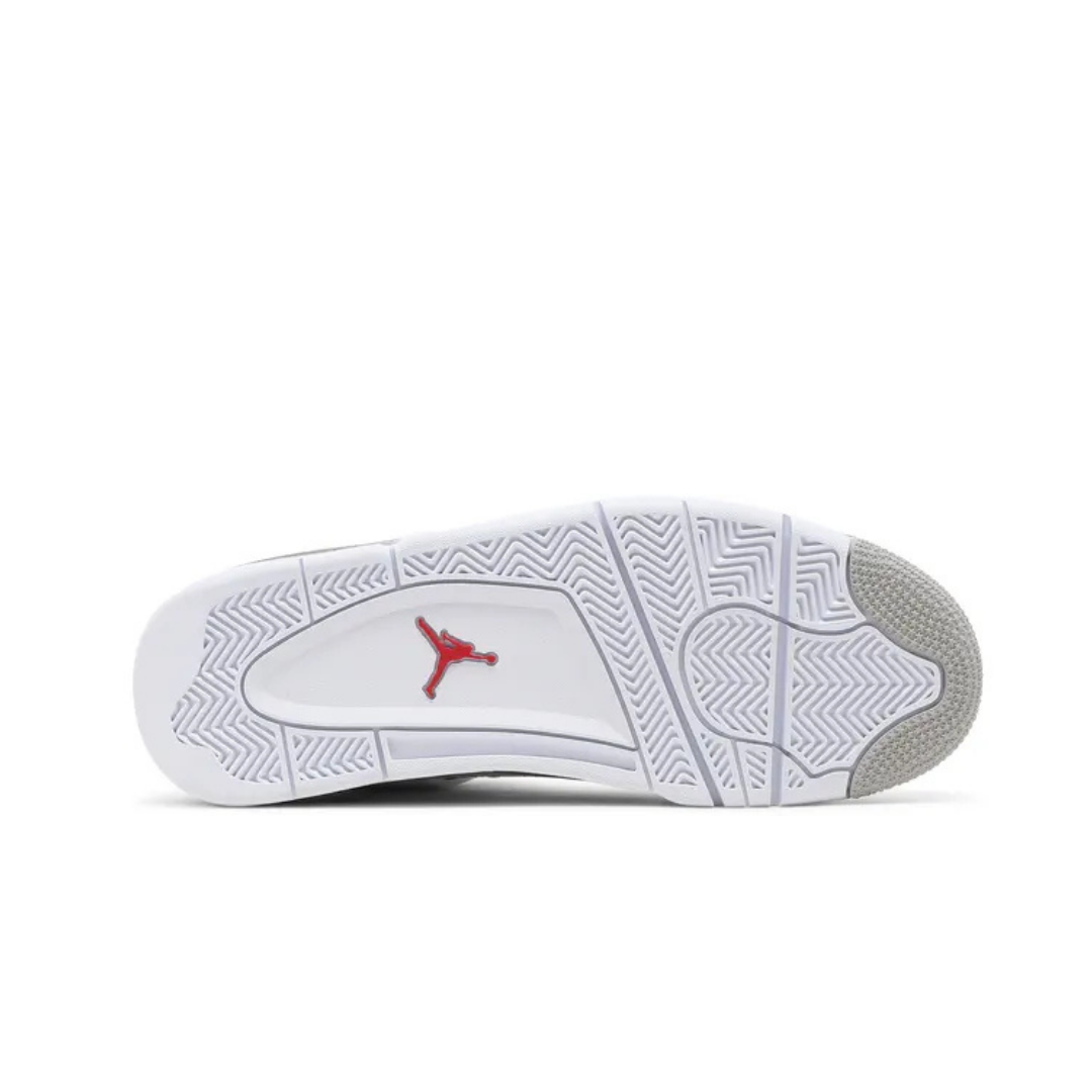 Air Jordan 4 Retro White Oreo (2021)