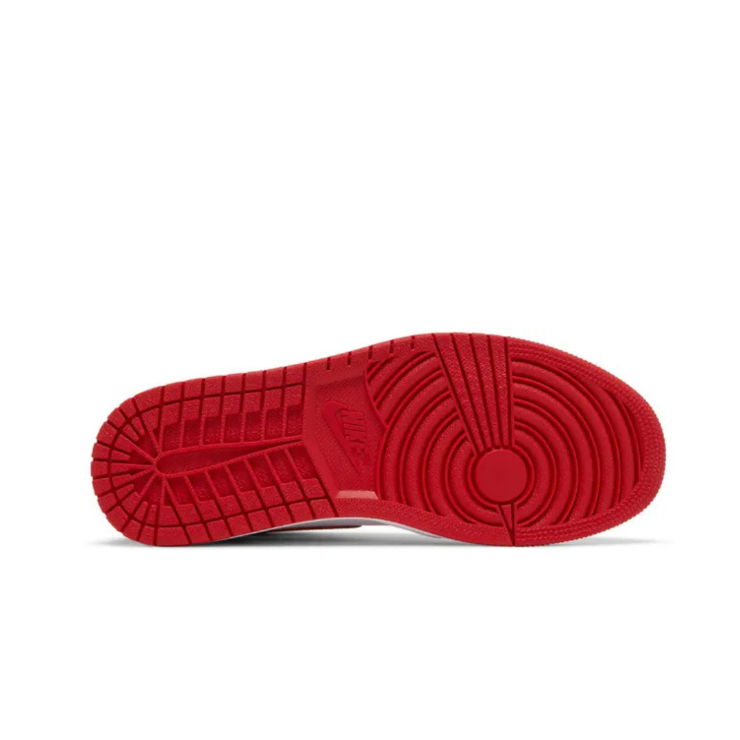Air Jordan 1 Retro High OG Heritage