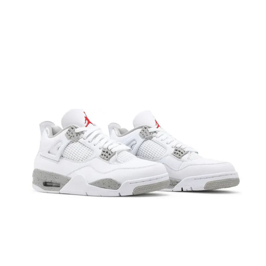 Air Jordan 4 Retro White Oreo (2021)