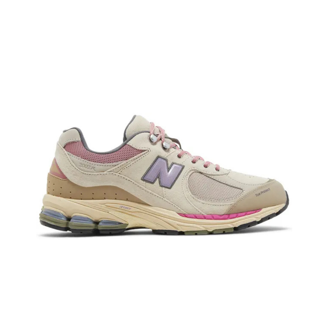 New Balance 2002R Hiking Pack - Beige