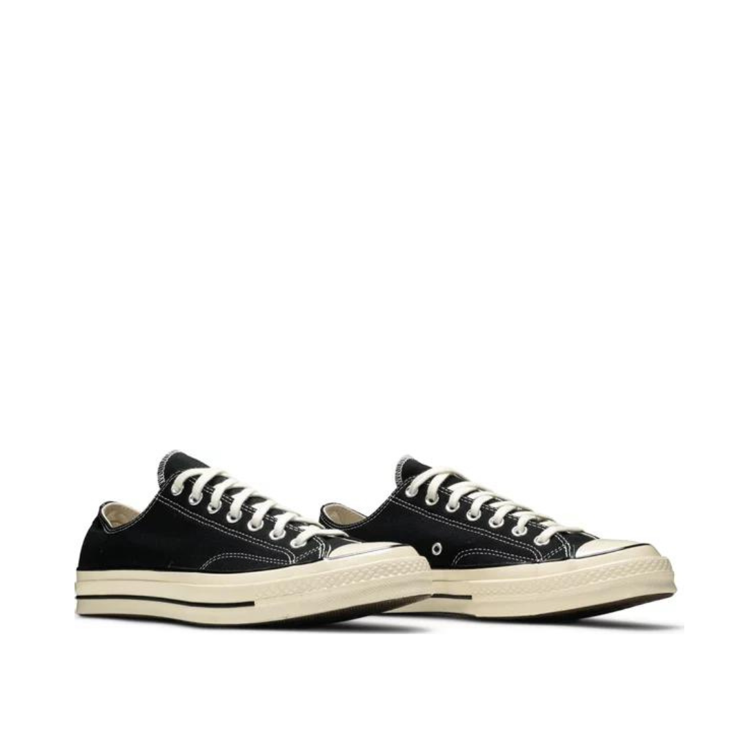 Angled view of Converse Chuck 70s Low Top Black