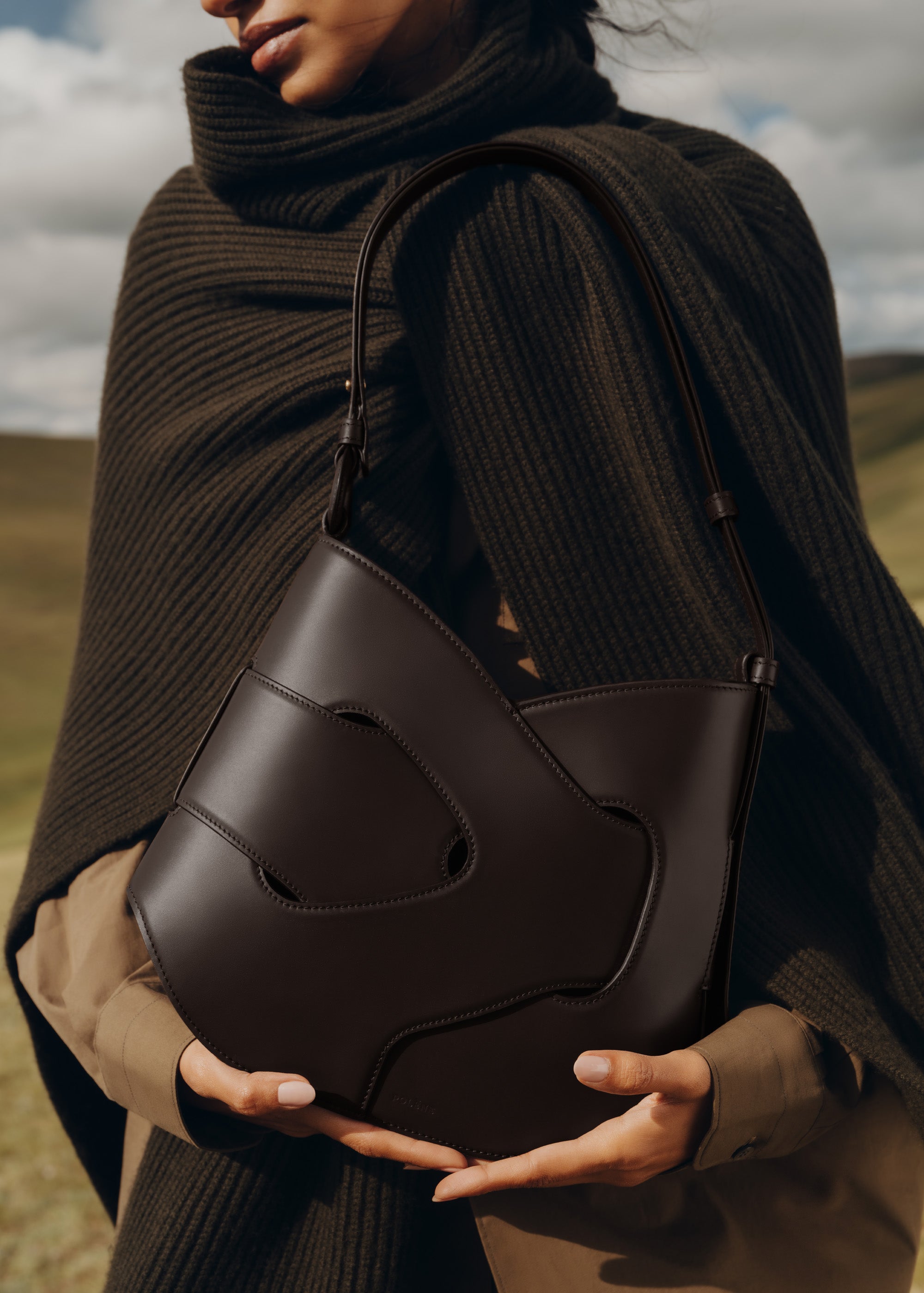 Polene Nodde Hobo Bag - Ebony