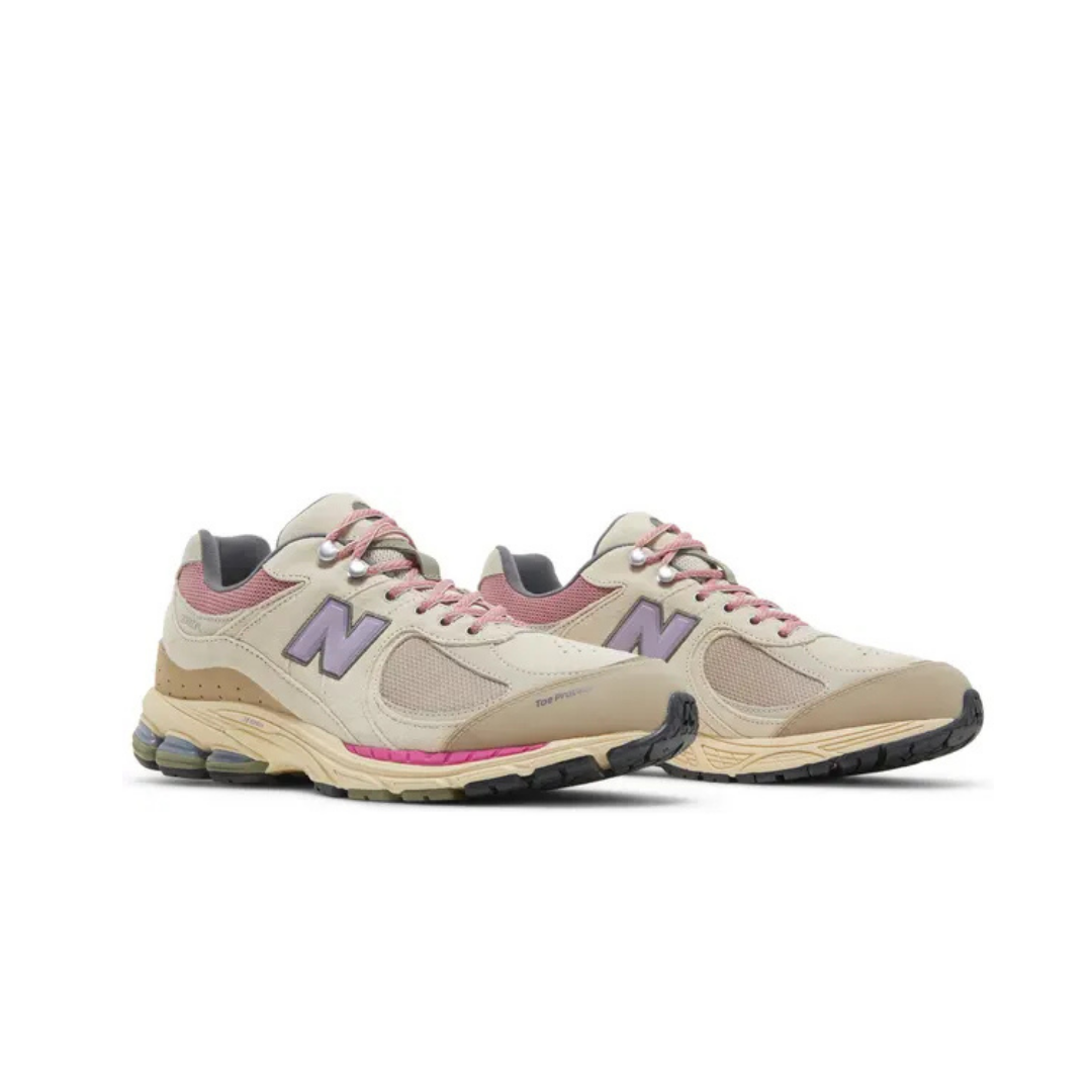New Balance 2002R Hiking Pack - Beige