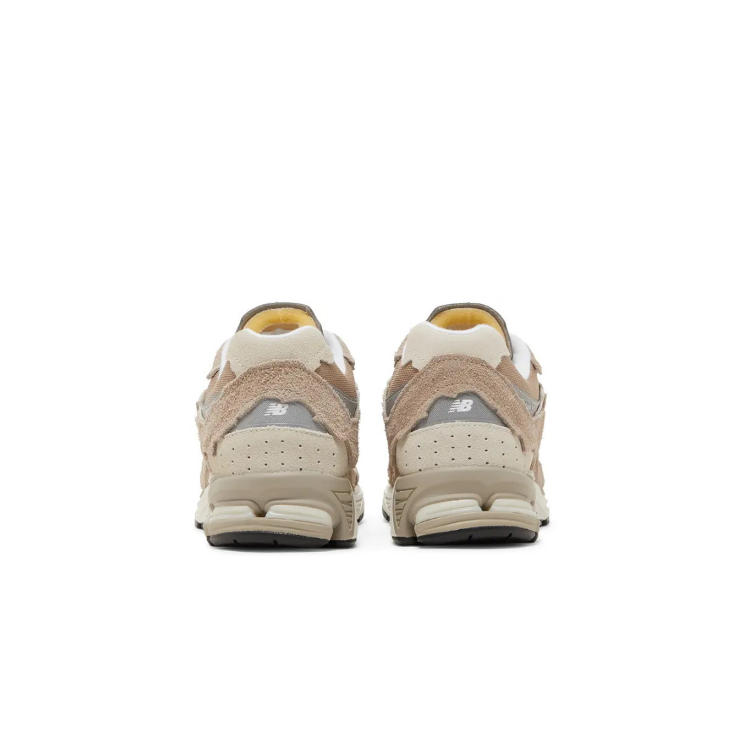 New Balance 2002R Protection Pack - Driftwood