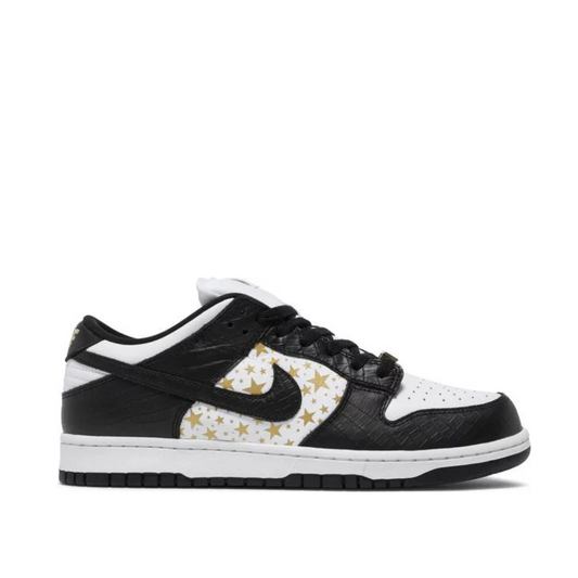 side view of Supreme x Dunk Low OG SB QS 'Black'; right pair