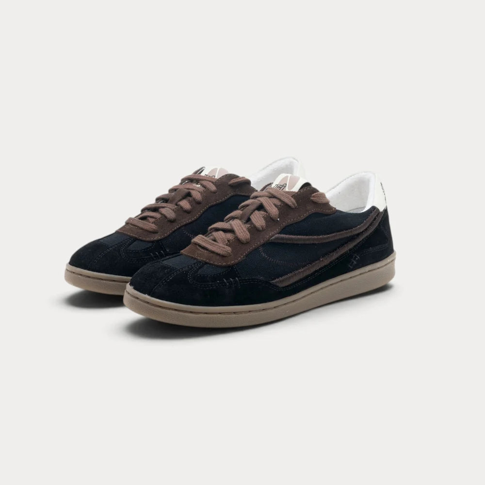 Gully Number 001 (Women) - Baaz Bitter Black
