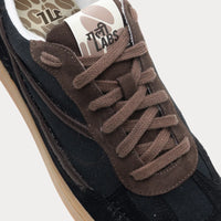 Gully Number 001 (Men) - Baaz Bitter Black