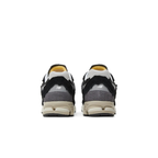 New Balance 2002R Protection Pack - Black Grey