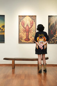Kathnbenz Oversized Black T-Shirt - Tiger Claw