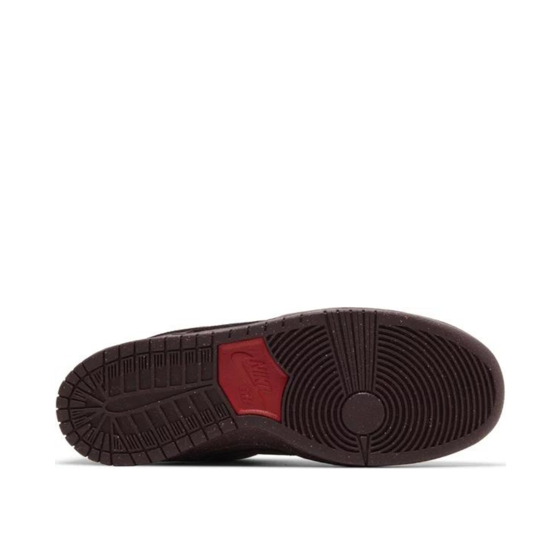 Dunk Low SB CITY OF LOVE - Burgundy Crush