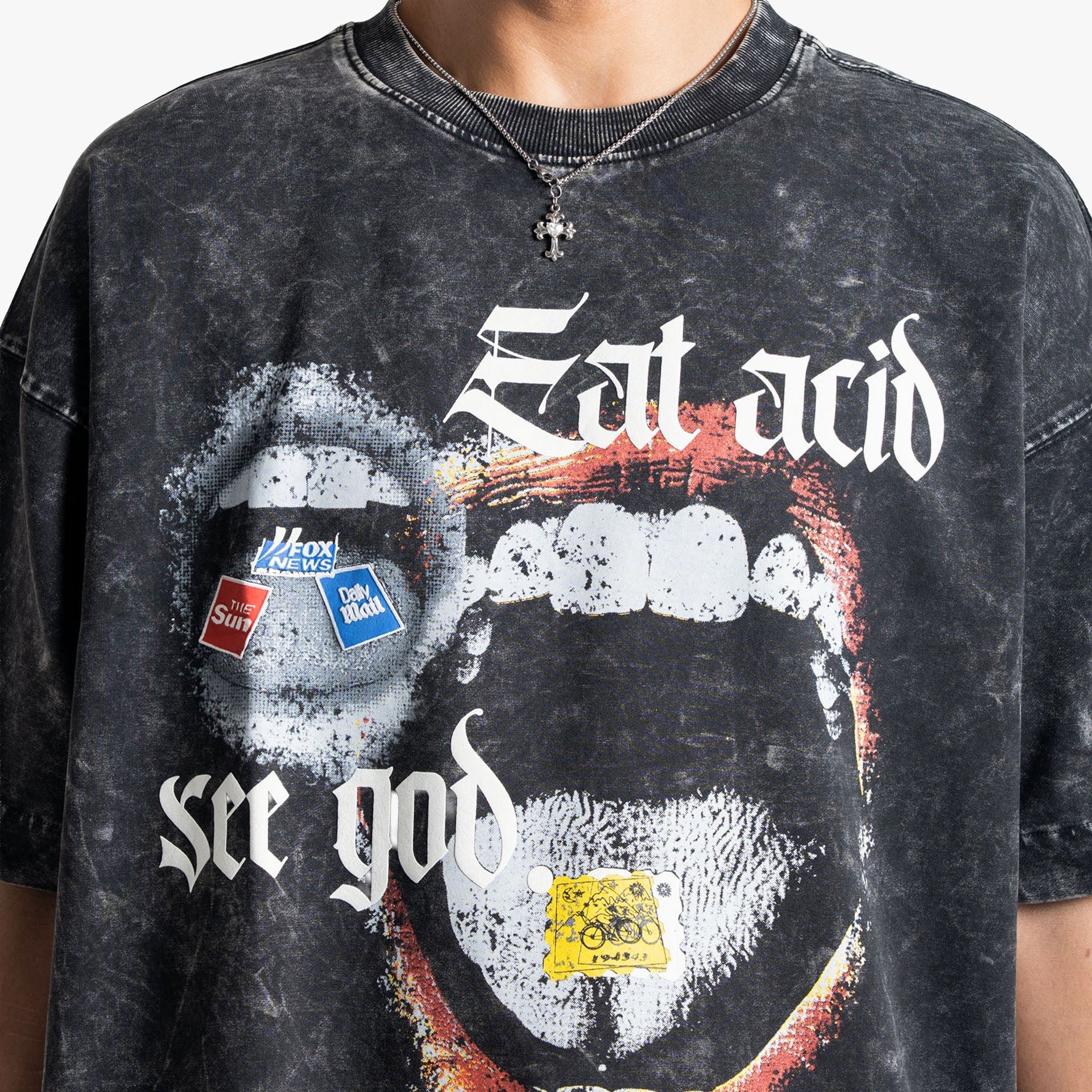 Khaaki Oversized T-Shirt Black Washed - Eat Acid