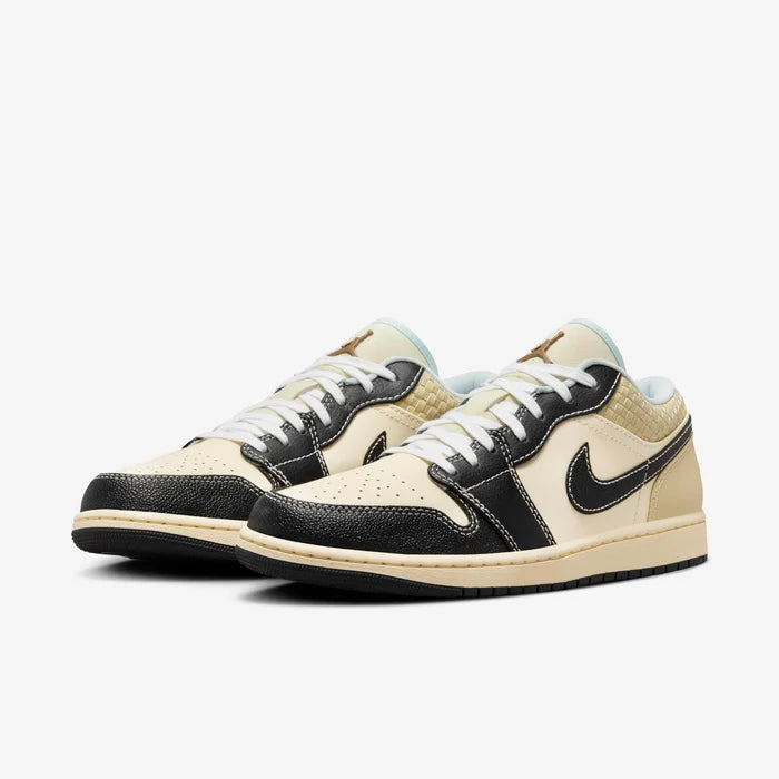 Air Jordan 1 Low SE Coconut Milk Black Muslin