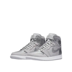 Angled view of Air Jordan 1 Retro High CO Japan