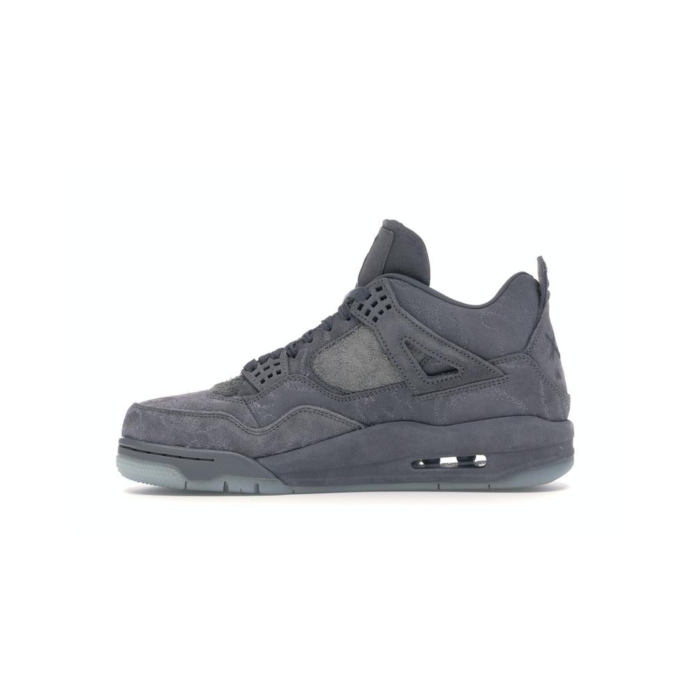 Air Jordan 4 Retro Kaws