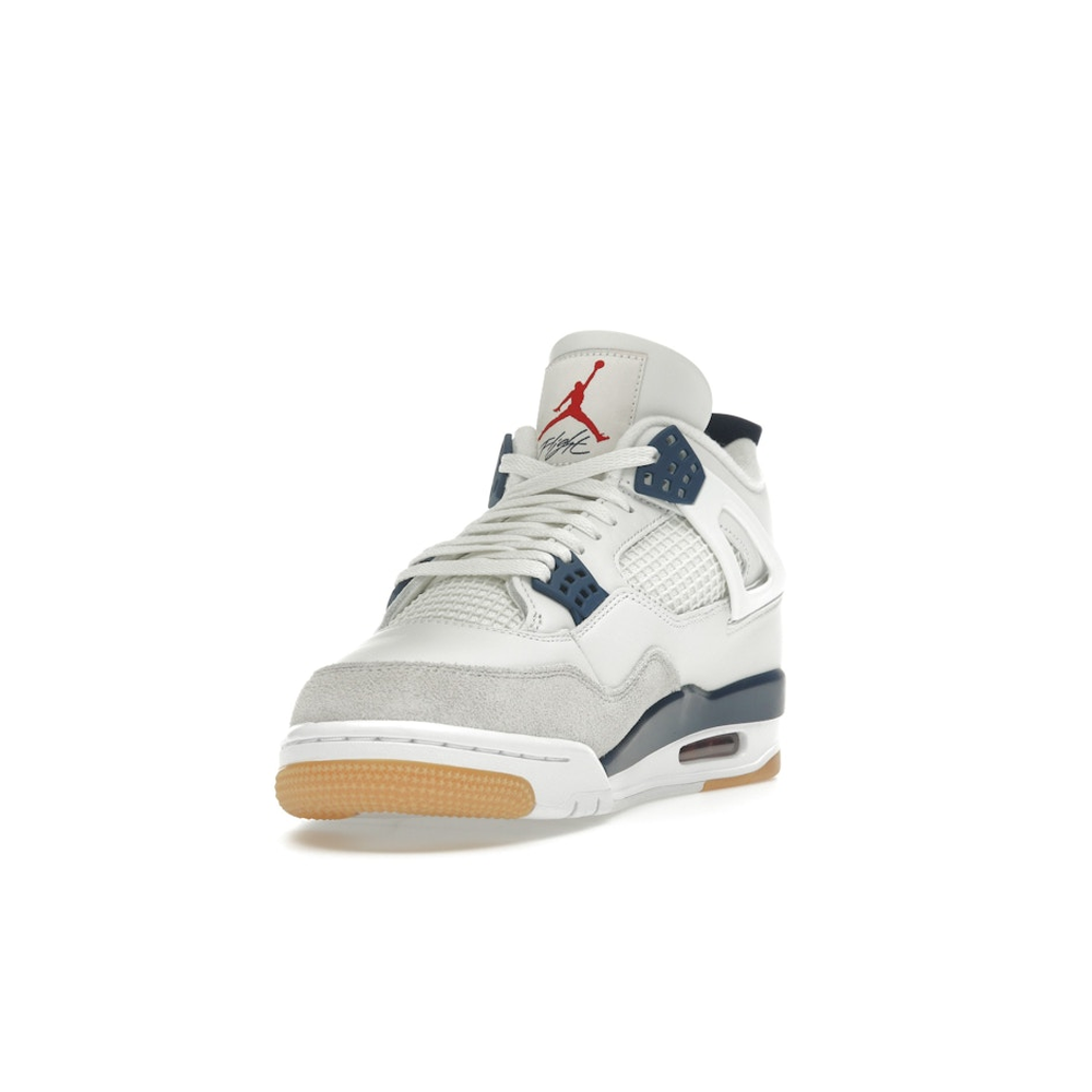 Air Jordan 4 Retro SB Navy