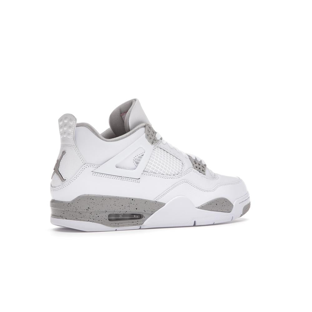 Air Jordan 4 Retro White Oreo (2021)