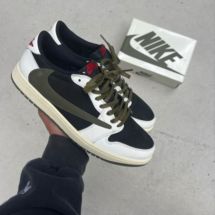 Travis Scott x Air Jordan 1 Low OG Olive | 10 Hills Studio