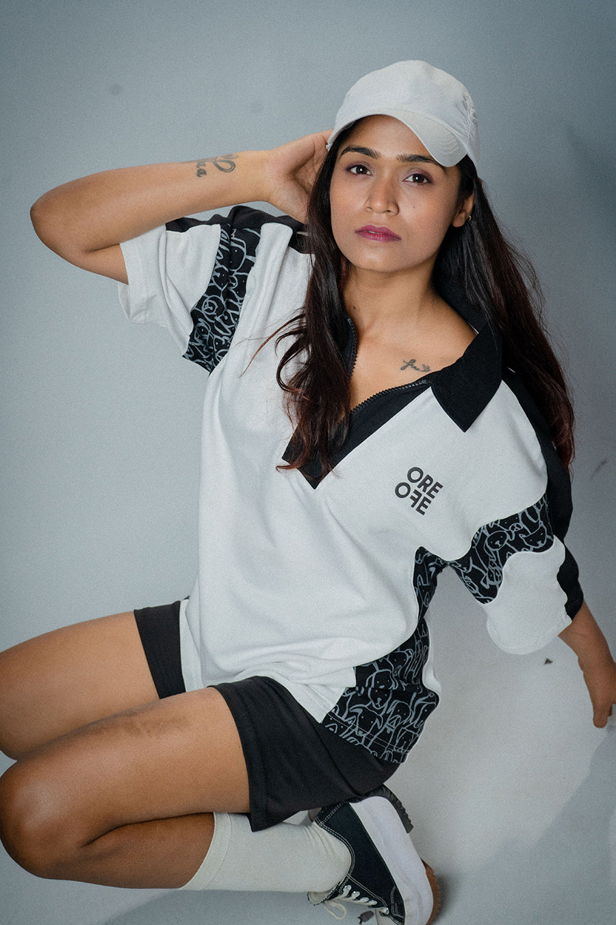 ORE OFE White And Black Oversized Polo