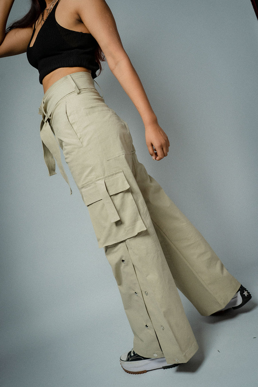 ORE OFE Buttoned Down Beige Pants