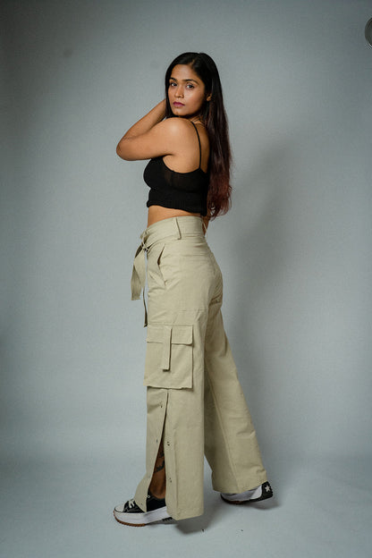 ORE OFE Buttoned Down Beige Pants