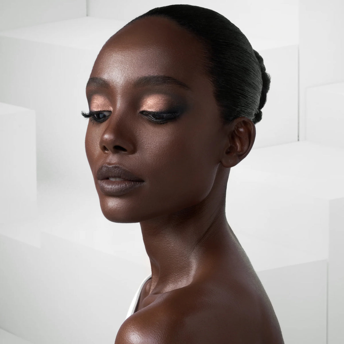 Natasha Denona Eye Sculpt Texture & Tone Eyeshadow Palette - Dramatic