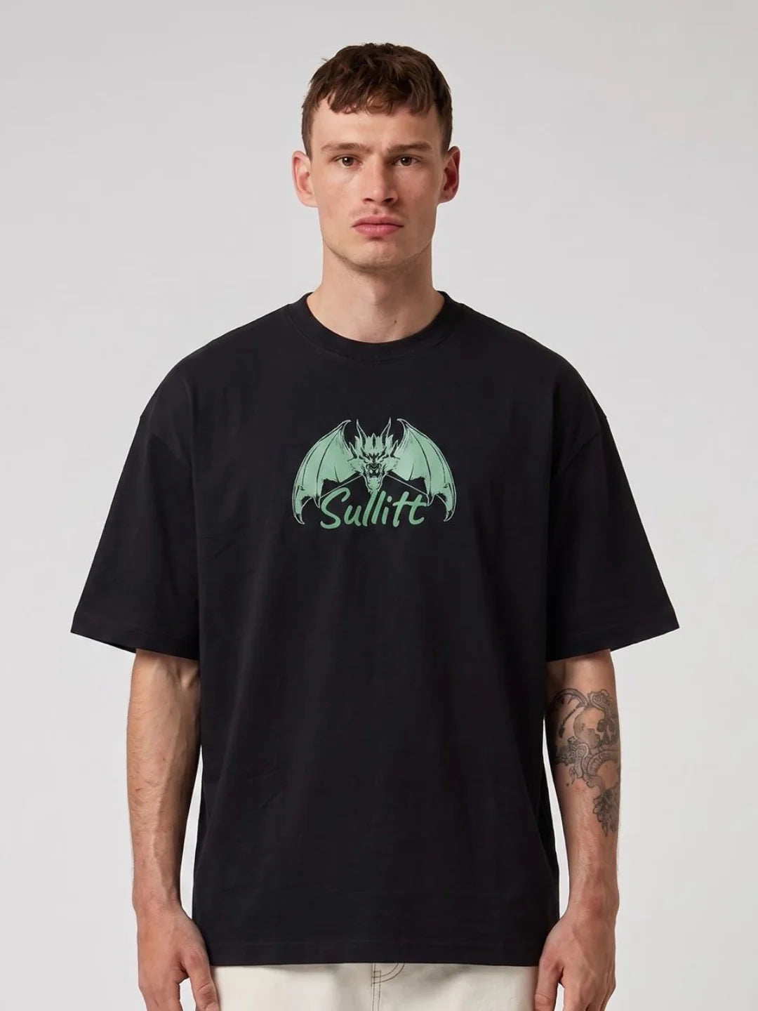 Sullitt Oversized Black T-Shirt - Emerlad Wyen