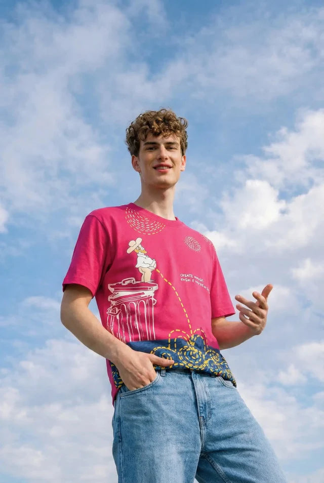 LYVN Oversized T-Shirt Pink - Waveform By Van Gogh