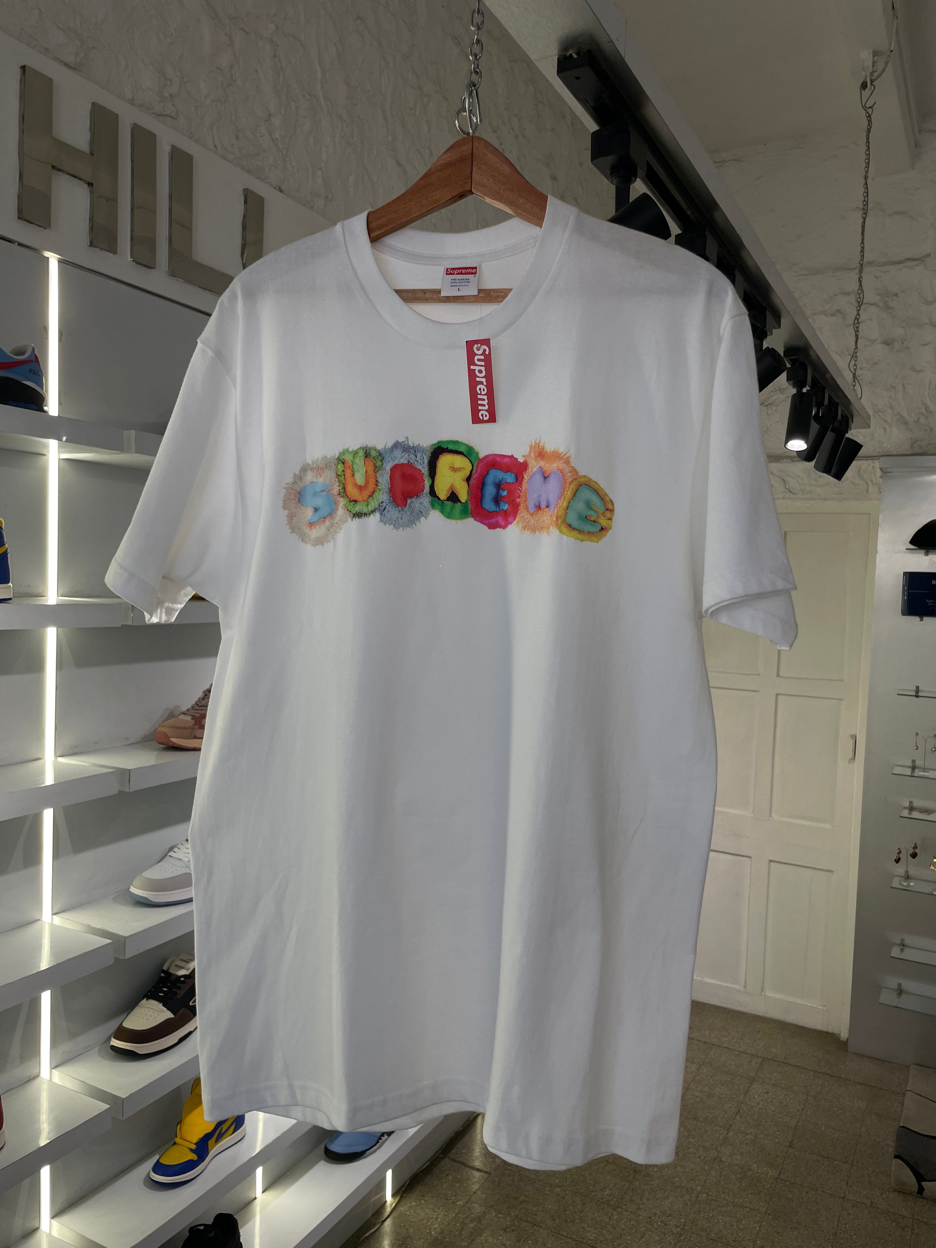 Supreme Pillows T-Shirt - White (The Vault)