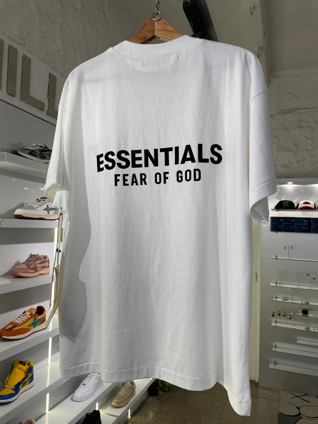 Fear of God Essentials T-Shirt SS25 White (The Vault)