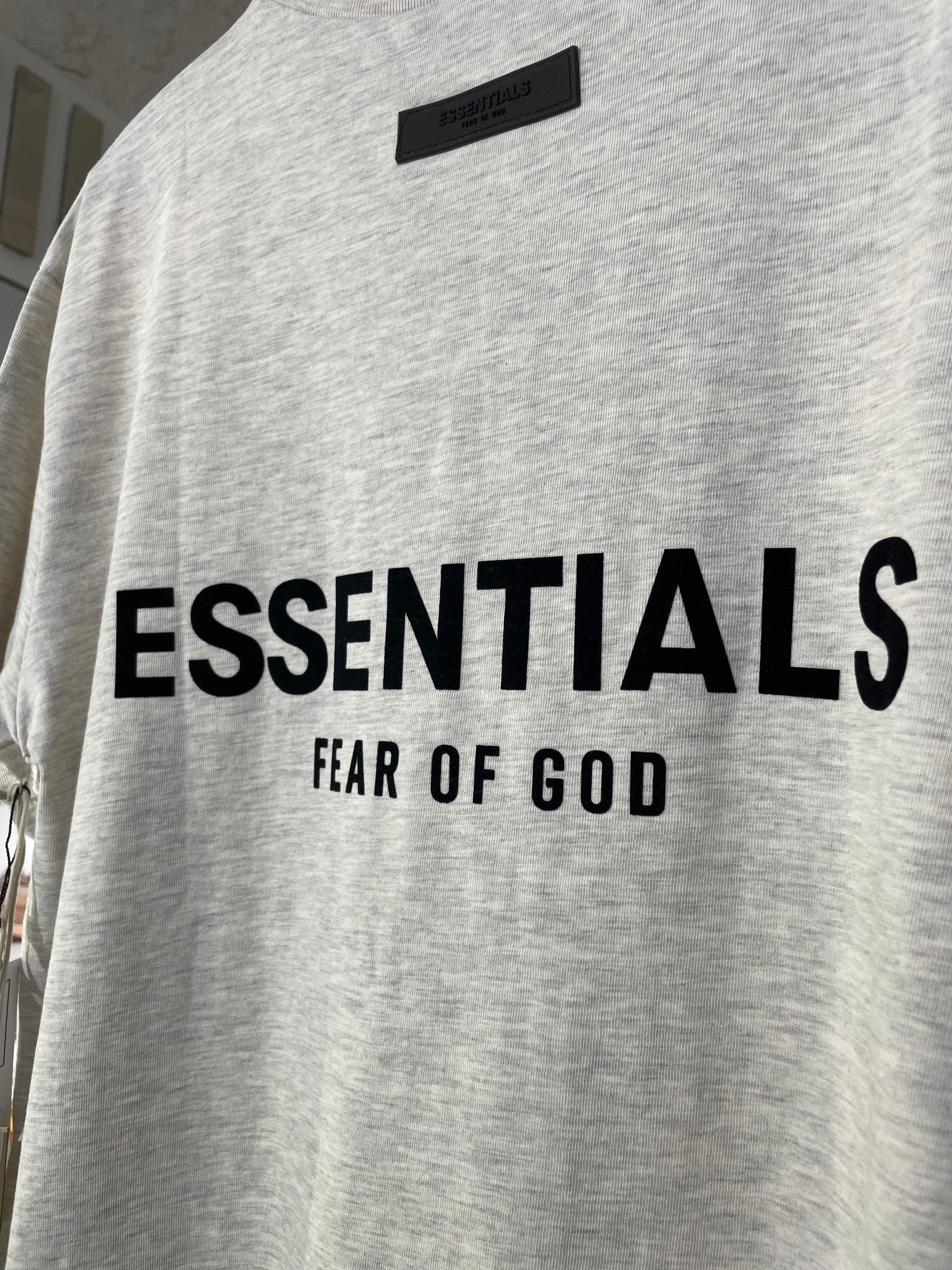 Fear of God Essentials T-Shirt SS22 Light Oatmeal