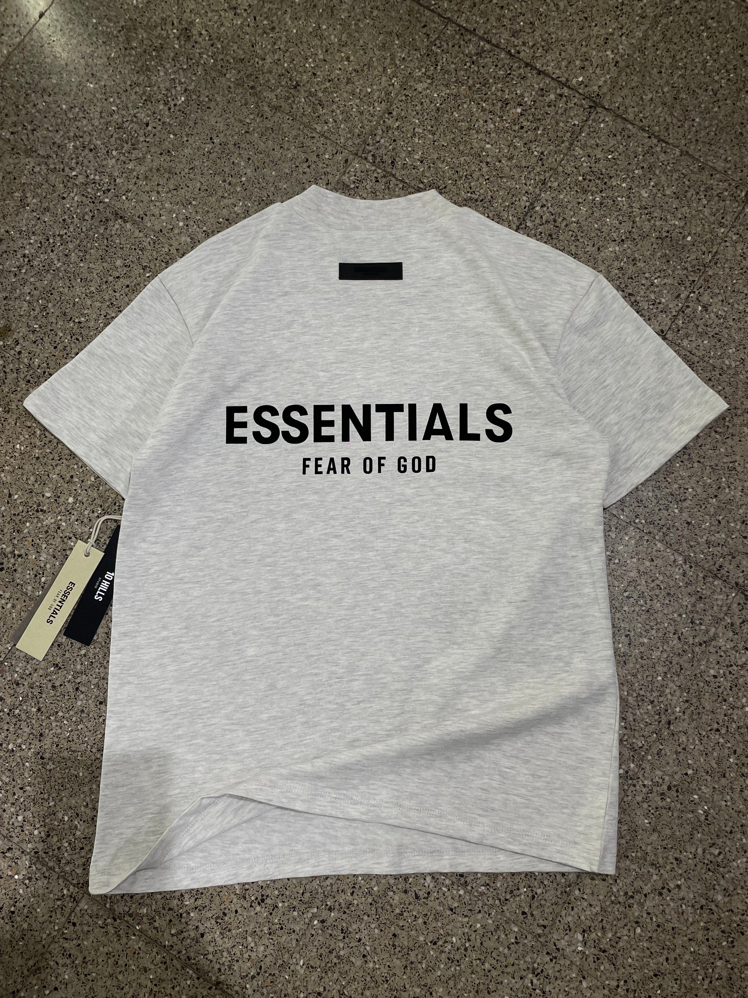 Fear of God Essentials T-Shirt SS22 Light Oatmeal