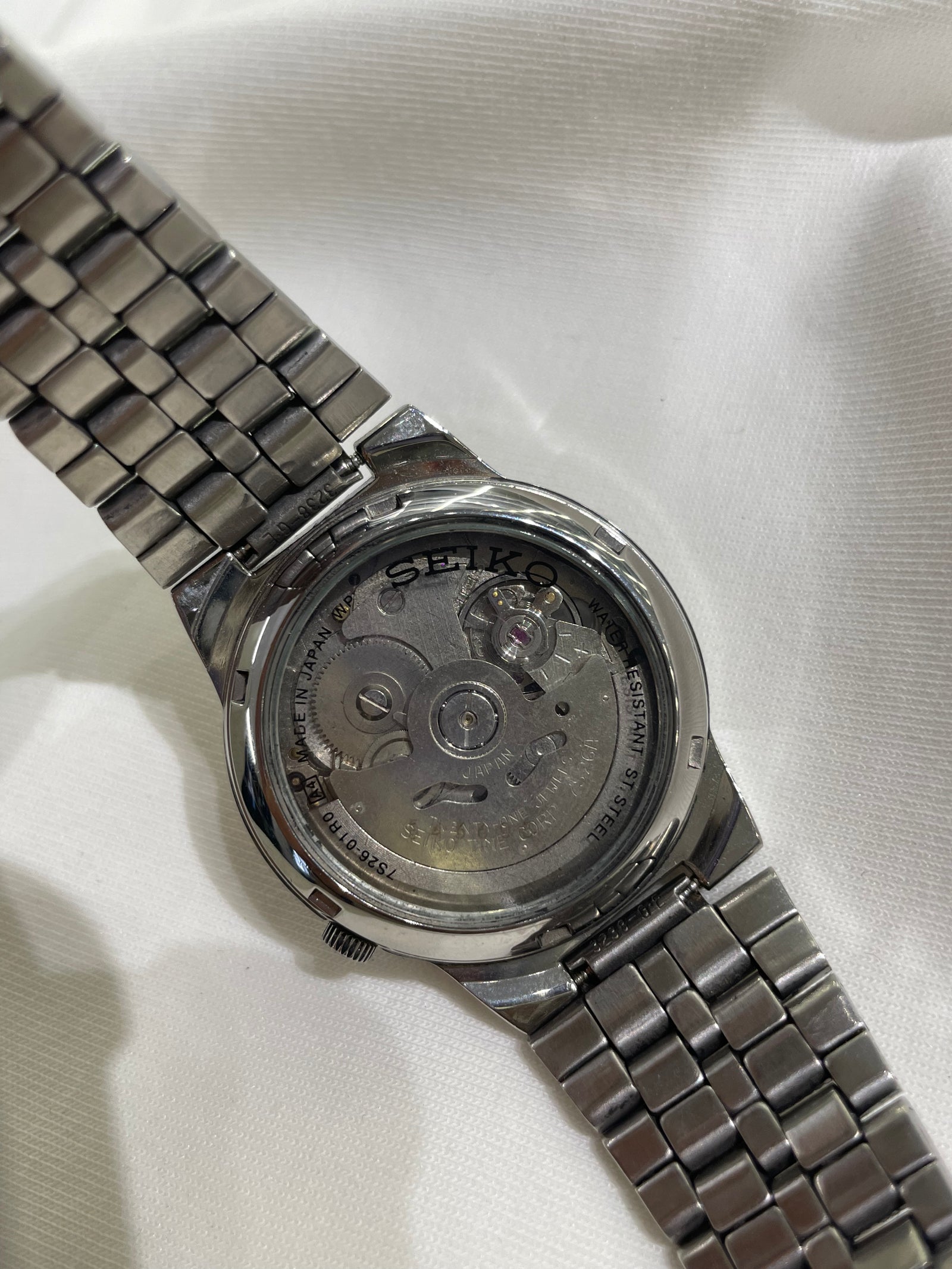 Seiko 5 Automatic - Gold Sunburst Dial (Day-Date)