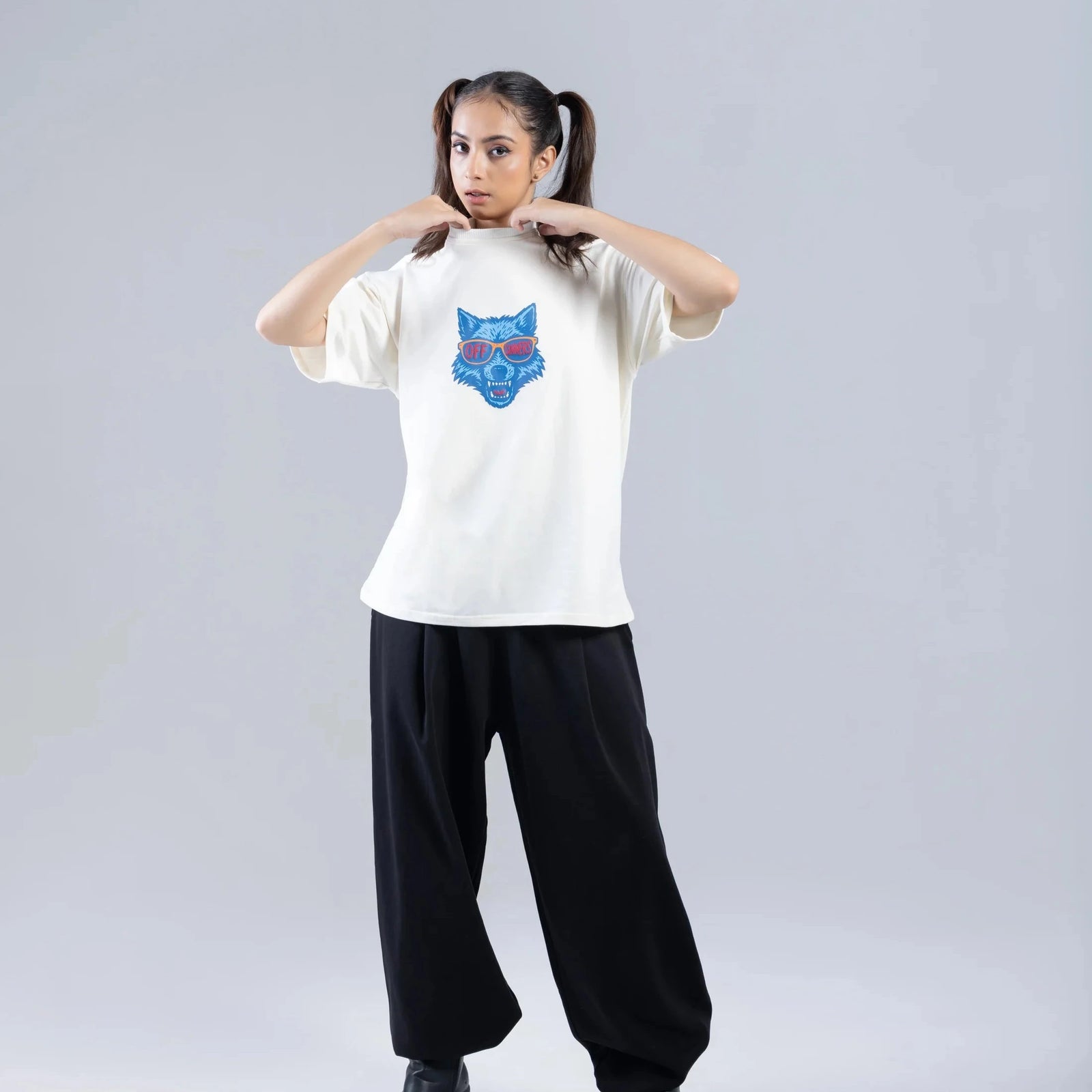 Off Sinners Oversized T-Shirt White - Caught You Looking