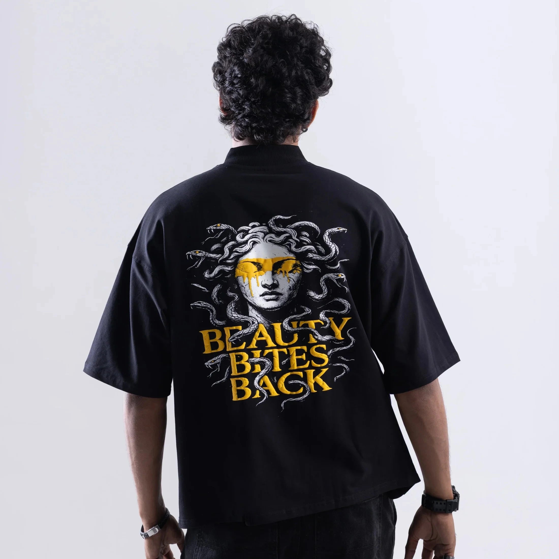 Off Sinners Oversized T-Shirt Black - Beauty Bites Back