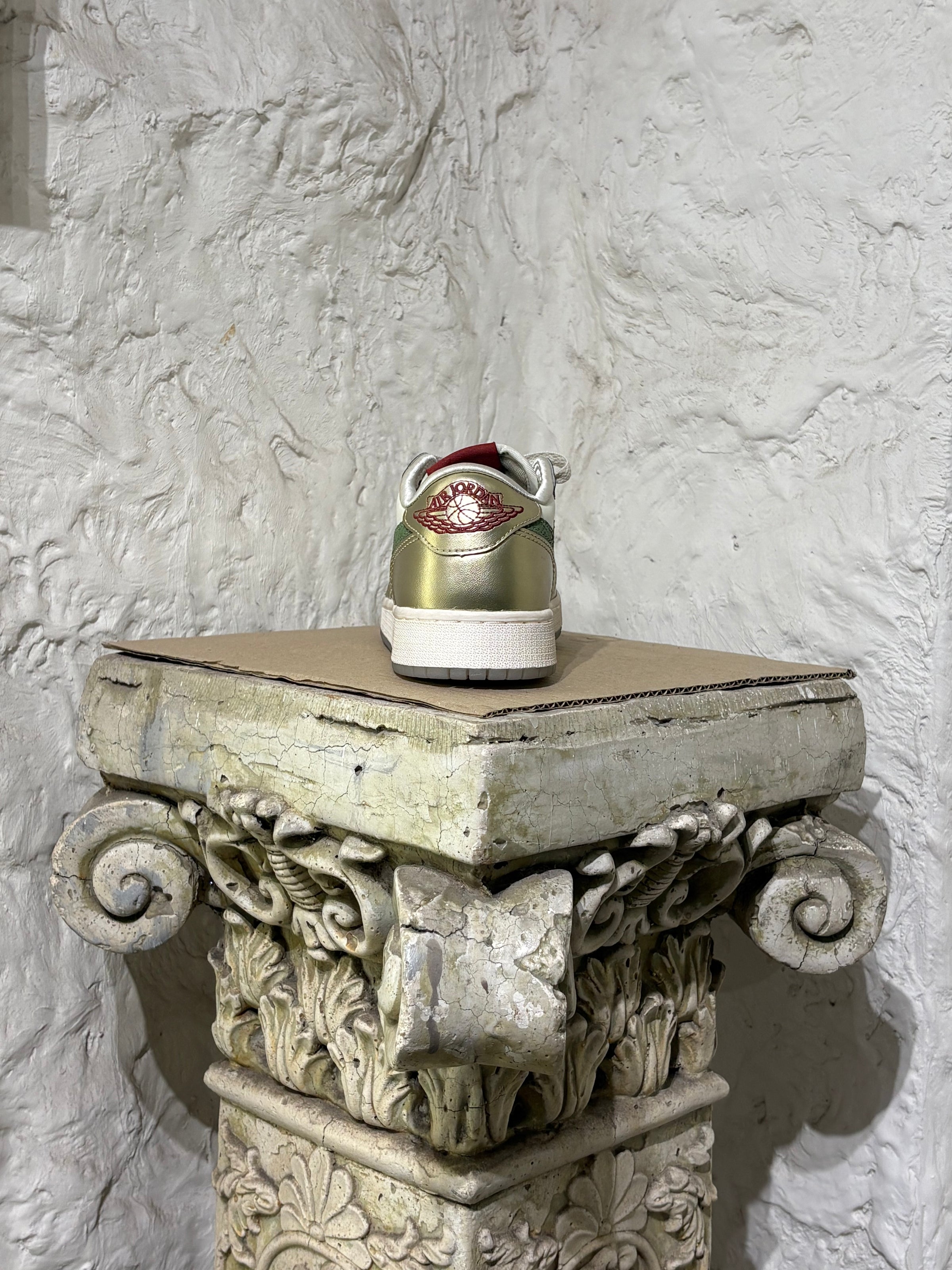 Air Jordan 1 Retro Low OG GS 'Year of the Dragon'