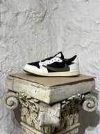 Travis Scott x Air Jordan 1 Retro Low OG 'Olive'