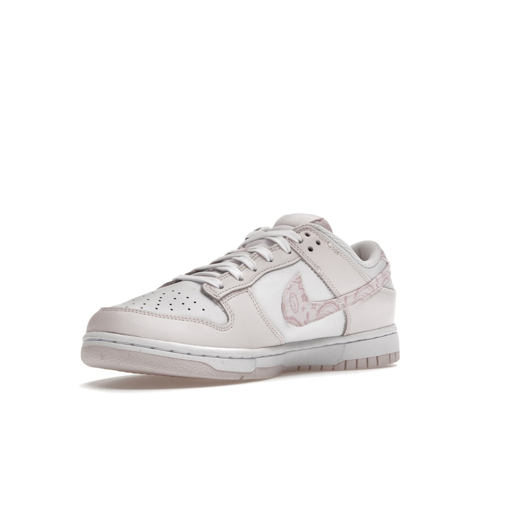 Dunk Low 'Pink Paisley' (W)