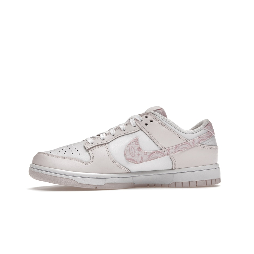 Dunk Low 'Pink Paisley' (W)