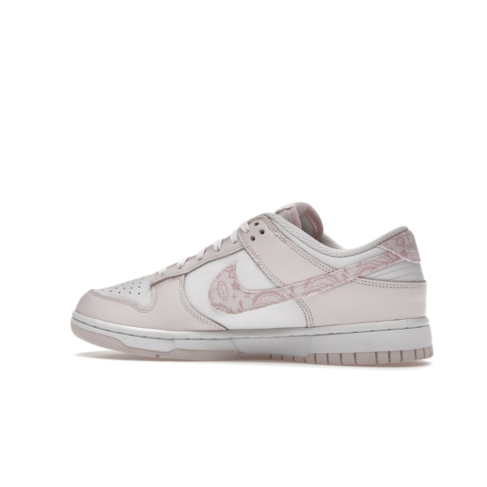 Dunk Low 'Pink Paisley' (W)