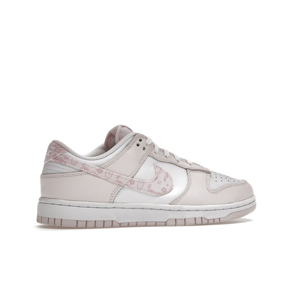 Dunk Low 'Pink Paisley' (W)