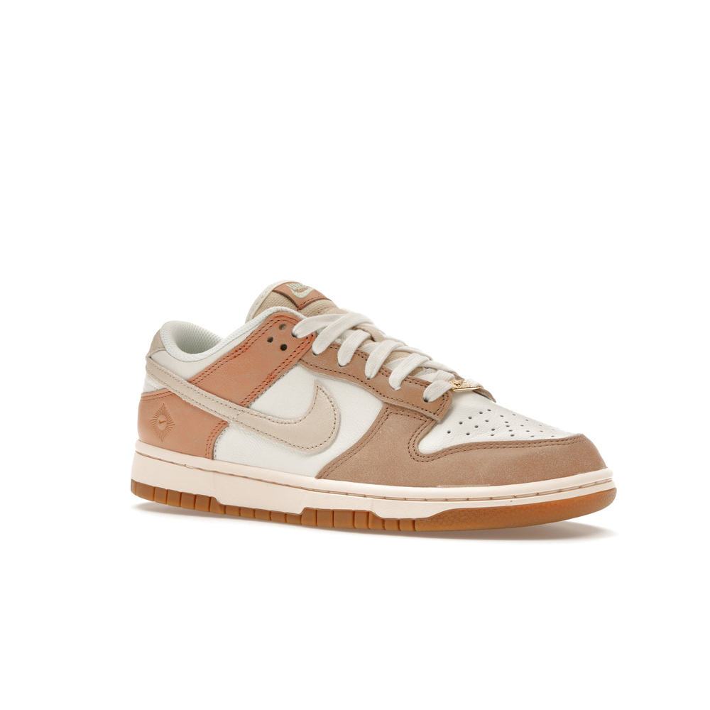 Dunk Low SE Australia (W)