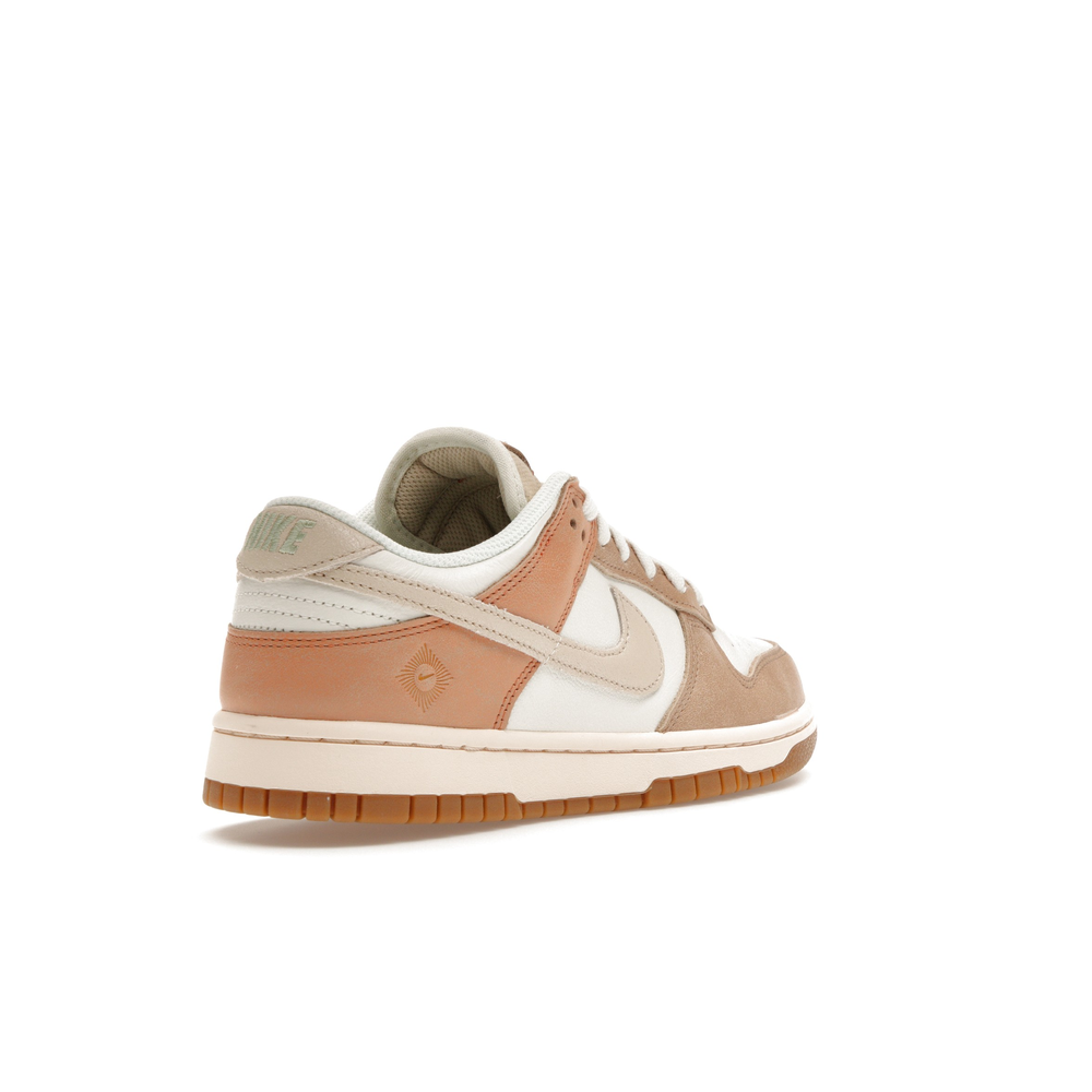 Dunk Low SE Australia (W)