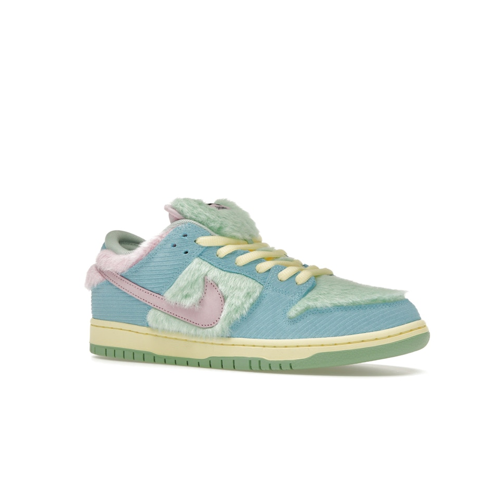 Nike SB Dunk Low Verdy Visty