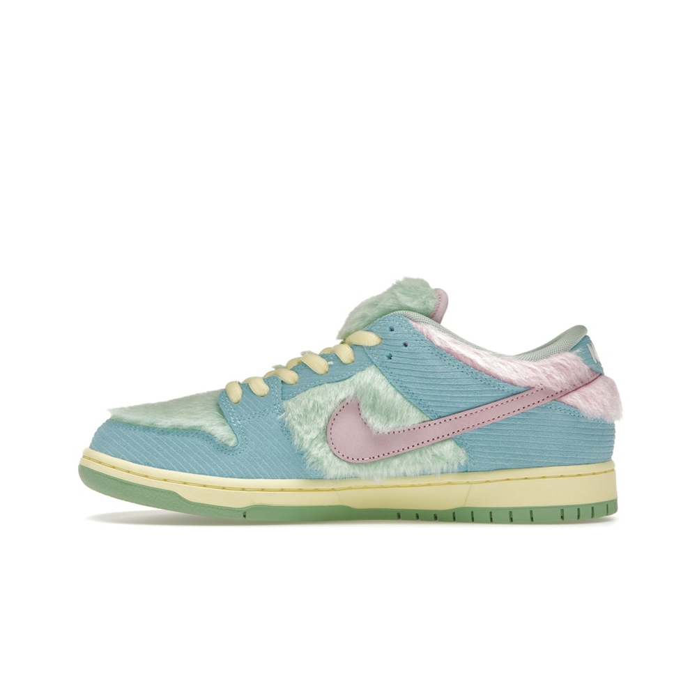 Nike SB Dunk Low Verdy Visty